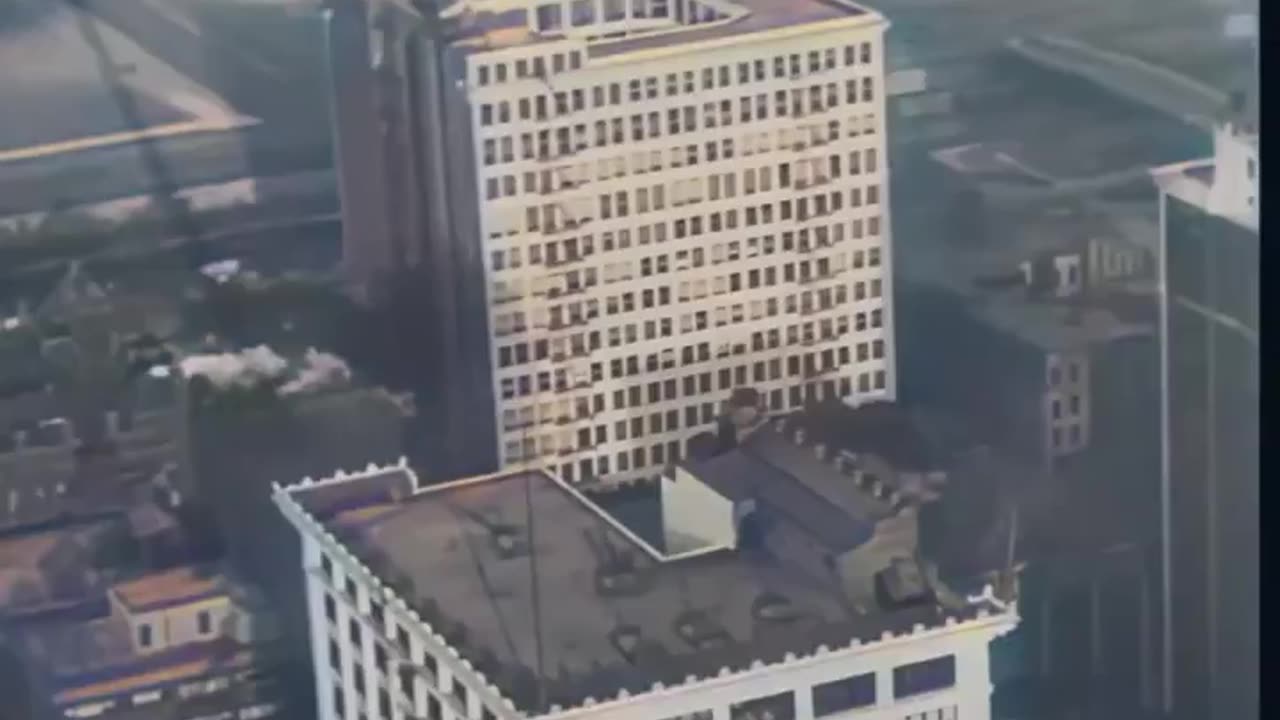 THE CITY OF CHICAGO BY AIRSHIP IN 1914