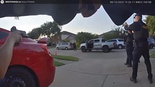 BODYCAM: Robbery suspect shot dead after pointing gun a Houston police officers