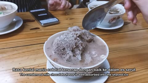 Not Mochi! It’s Ronde from Ronde Jago – Warm Indonesian Dessert in Broad Daylight!