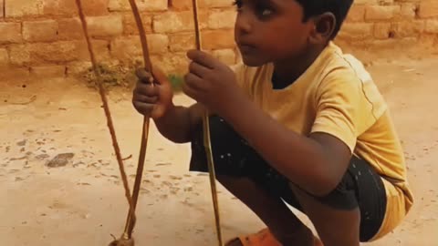 Maa ko bacha liya☹️👏