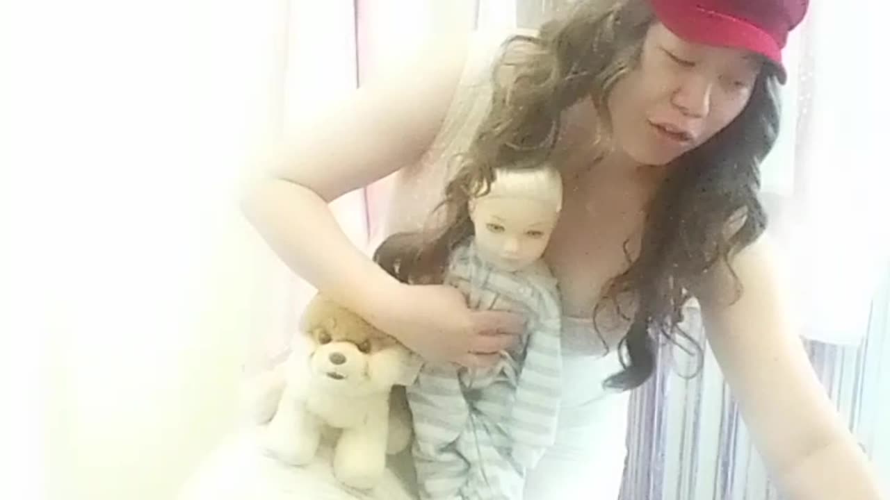 KITTY 🐈 S1 E31 I'm Aware that I complain too much