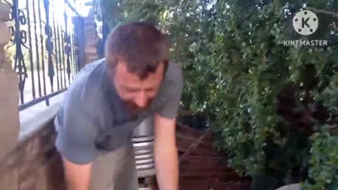 DIY Worm Farm: Converting a 200 Liter Drum into a Thriving Red Wiggler Compost System