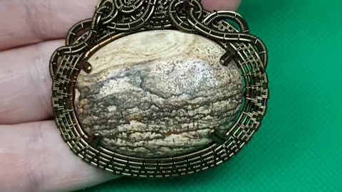 Handmade Wire jewelry Valeriy Vorobev. Wire Wrapped Stone Pendant.