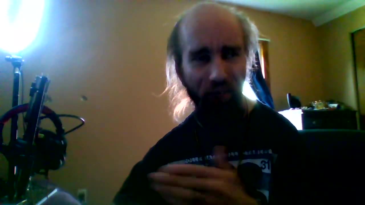 Cyraxx on YT. "Listen here, Alex". 5/15/2025. Hahaha woow, PDFile, really? Lol.