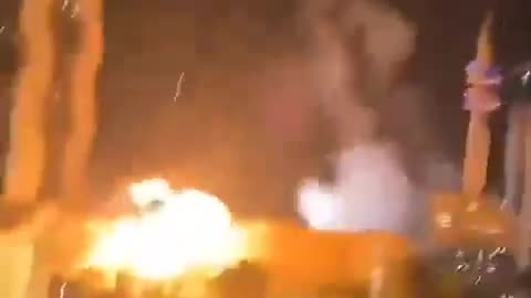 🔥 Iranian Missile Hitting Tel Aviv