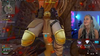 we are vibingg l playing wi @spartakusLIVE !socials