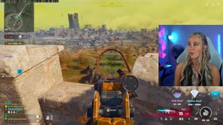 we are vibingg l playing wi @spartakusLIVE !socials