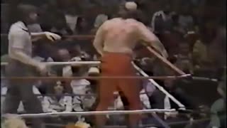 (1983.10.10) Jerry Lawler vs Jesse Ventura - CWA Memphis