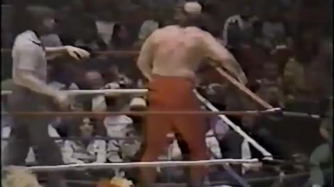 (1983.10.10) Jerry Lawler vs Jesse Ventura - CWA Memphis