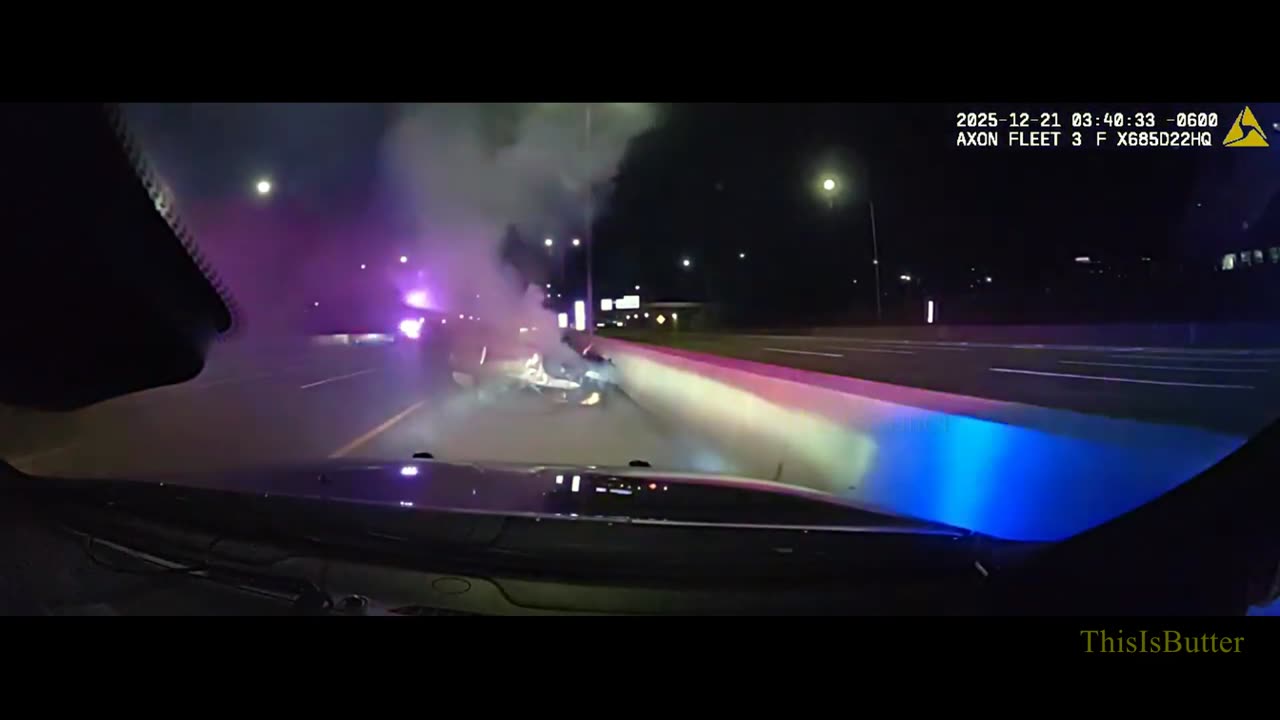 Dashcam captures Oak Brook police pulling driver from burning car
