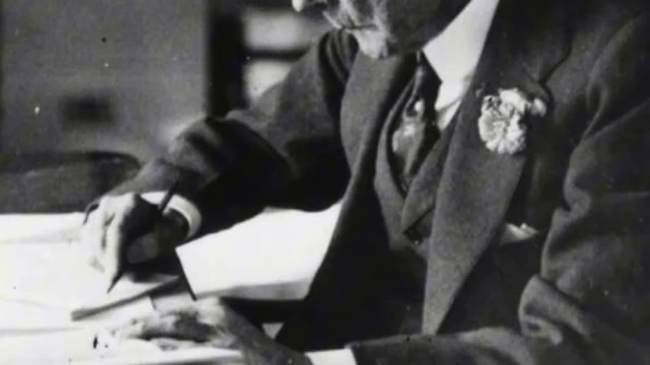 The true history of John D. Rockefeller’s influence on our society. 🤯 (Read Description)