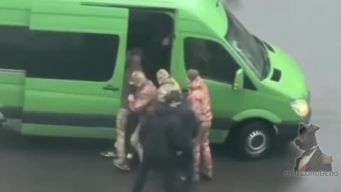 🇺🇦 “Come on join the military, we did a good drone attack on Russia