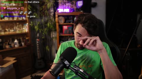 !WEED Review + YUGE UNBOXING🔥 Giveaway After Midnight!💨420🍃!mj !giveaway