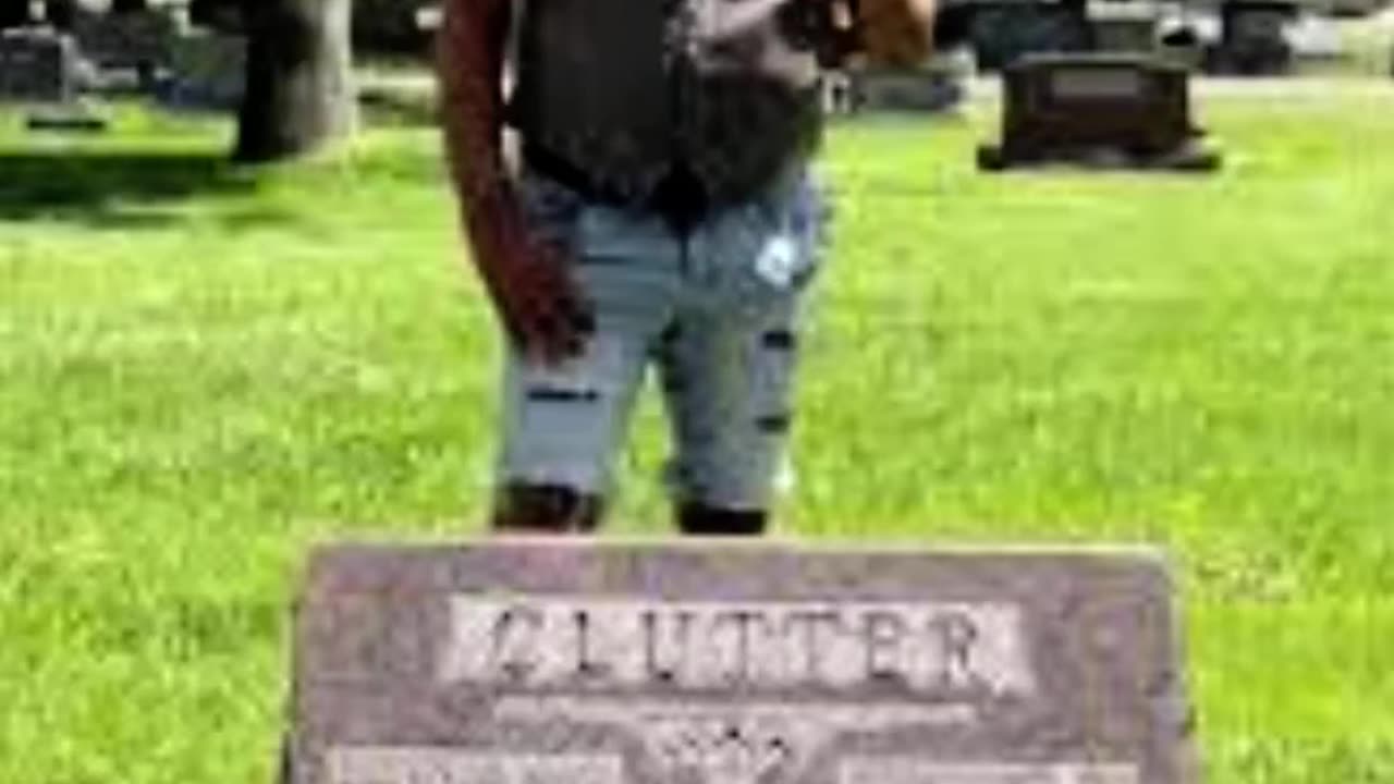 FAMOUS GRAVES - VOL. 137: THE CLUTTER FAMILY