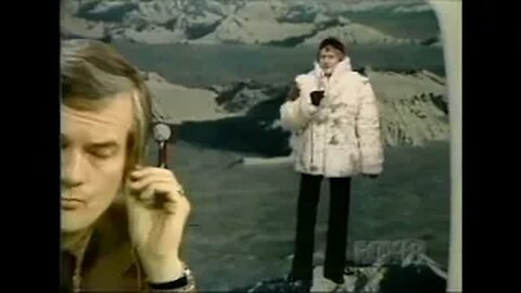 Big Chuck & Lil John : They Found Santa Claus At The North Pole