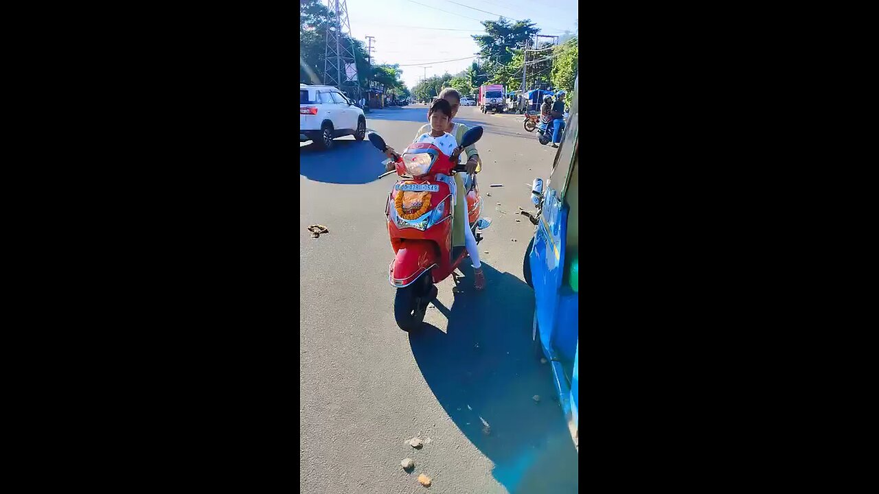 Asuchi Asuchi Maa Dashabhuja