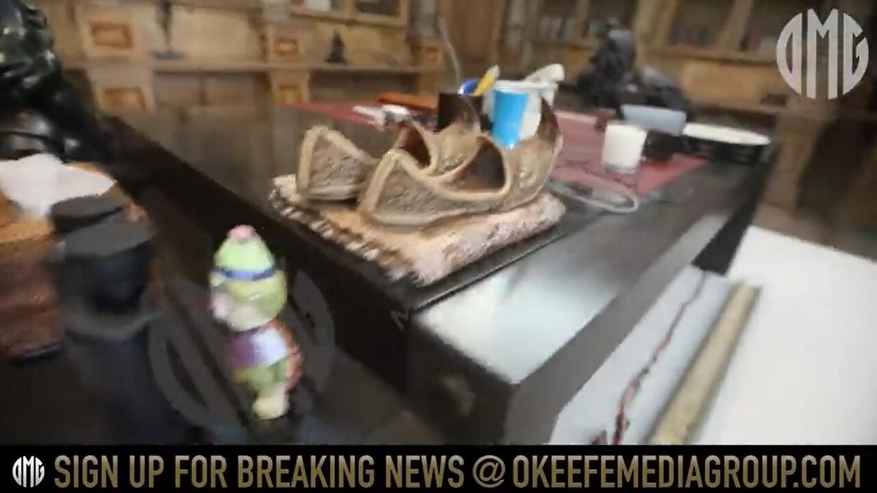 INSIDE EPSTEIN’S LIBRARY: O’Keefe Releases Footage w/ Cryptic Messages Left by Epstein