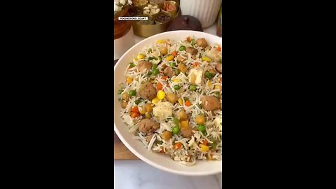 बेज बिरियानी