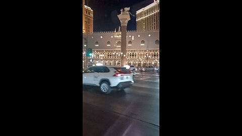 ROBOTAXI TOUR OF VEGAS STRIP (Night)