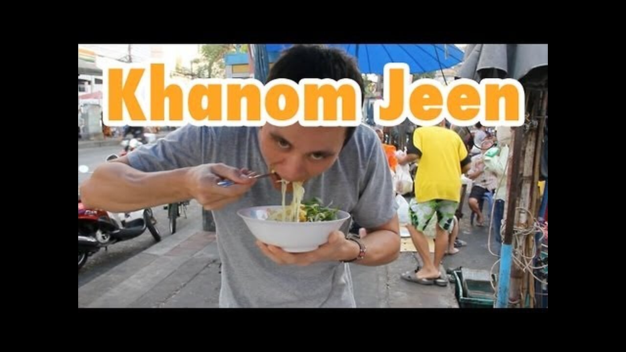 Thai Khanom Jeen Rice Noodles and Curry on the streets of Bangkok