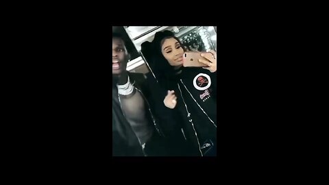 young thung showss love from jail to his girlfriend
