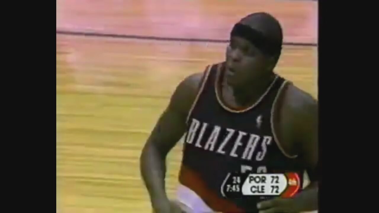 Zach Randolph 20 Points @ Cavaliers, 2003-04.