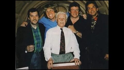 Herman's Hermits 1997 reunion - Kind of Hush - Peter Noone, Karl Green, Barry Whitwam, Keith Hopwood