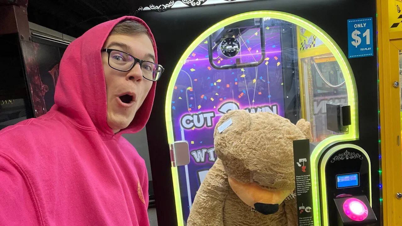 NEVER BEFORE SEEN GAME AT THE ARCADE!