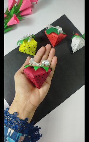 Handmade Mini Paper Strawberry Gift Pack | Cute Mini Gift Idea for Jewelry & Small Gifts