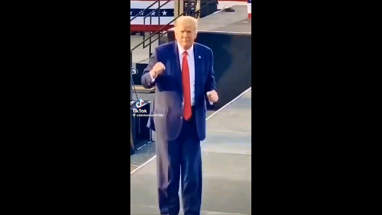 President Trump VS. ex.president Biden with their Famous Dance Moves.