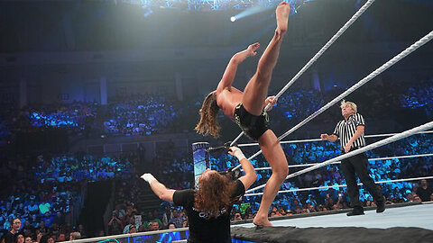 Riddle vs. Sami Zayn: SmackDown, June 10, 2022 @wwefree