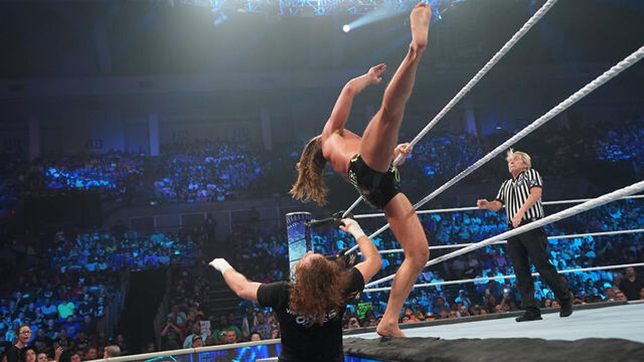 Riddle vs. Sami Zayn: SmackDown, June 10, 2022 @wwefree