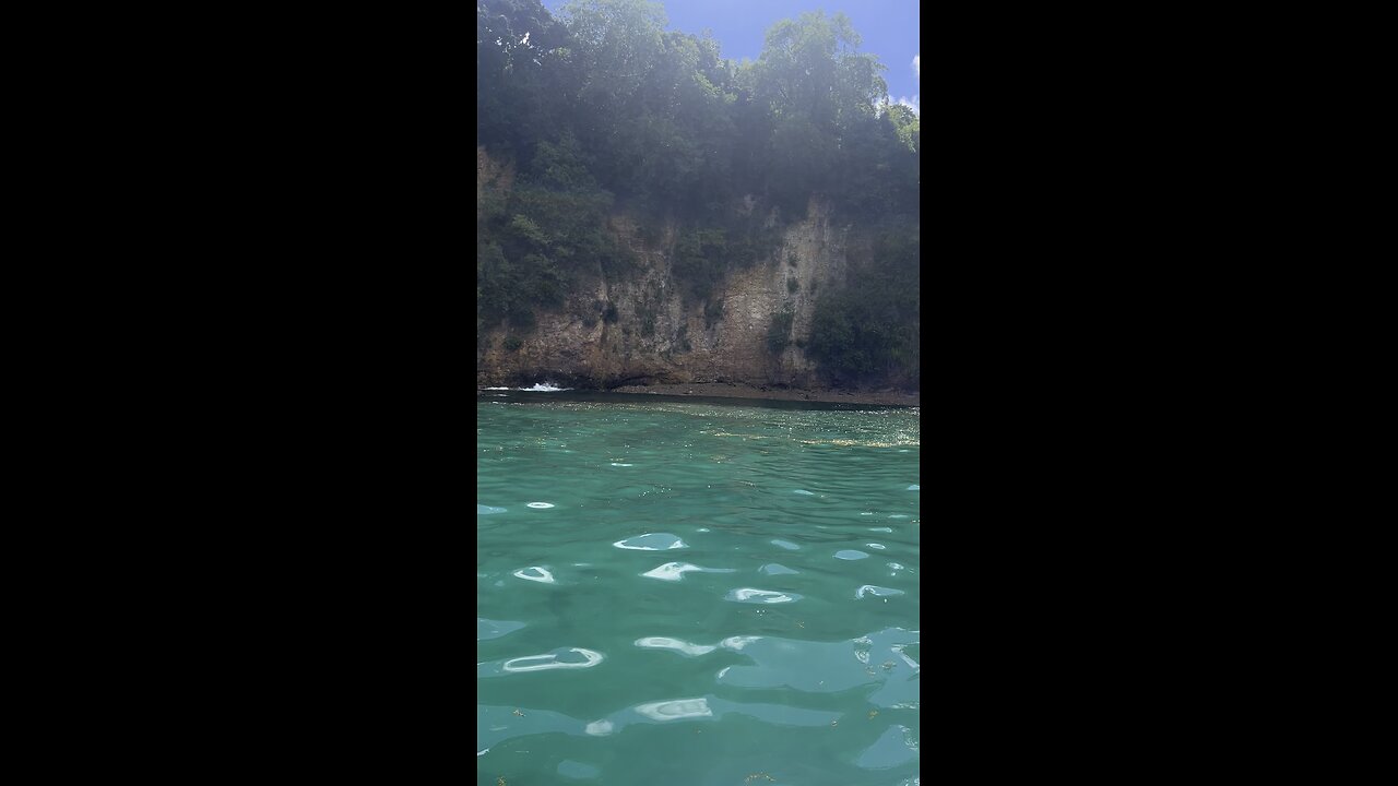 Rock formation that looks like a Brontosaurus