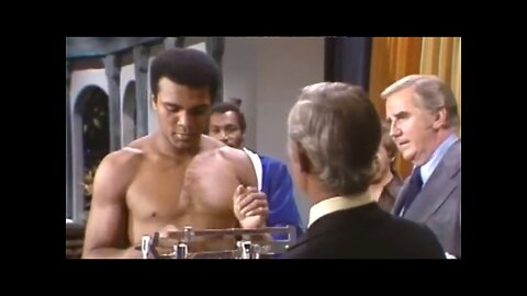 Muhammad Ali & Ken Norton Weigh-in -- Johnny Carson #johnnycarson #tonightshow