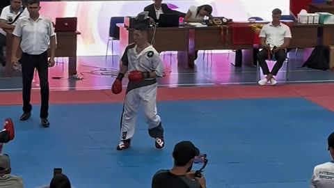 We ACTUALLY thought this was Impossible... #trending #viral #kickboxing #shorts #usa #tutorial