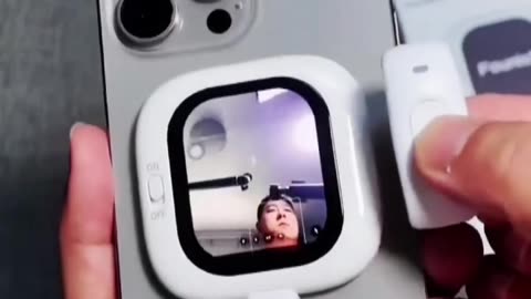 iPhone Vlogging Hack: This Hidden Monitor Changes Everything #iphone17