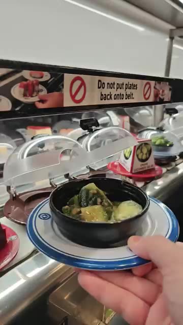 Valentine’s Day 2025 at Kura Revolving Sushi ATX | Sushi Date Night & Japanese Cuisine 🍣❤️