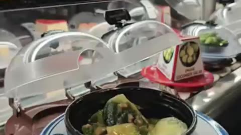 Valentine’s Day 2025 at Kura Revolving Sushi ATX | Sushi Date Night & Japanese Cuisine 🍣❤️