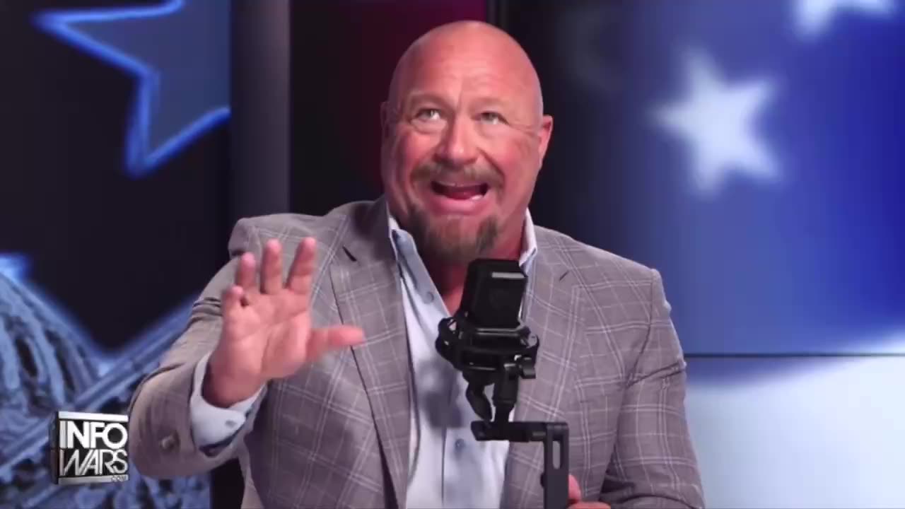 'Sounds like he's drunk': Alex Jones sounds alarm over 'signs of Trump declining'