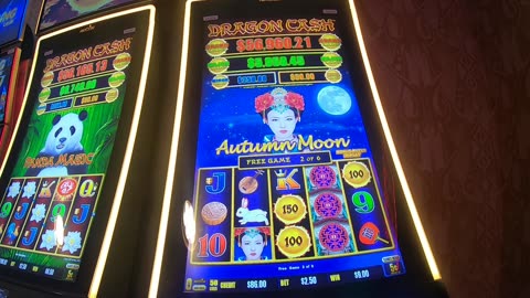 Dragon Cash Autumn Moon Slot Machine Play!