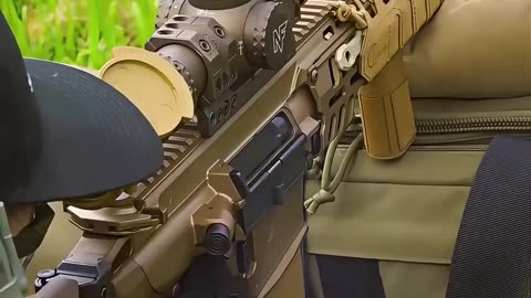 XM7 步枪 #国外合法拍摄国内请勿模仿 #武器科普 #实弹射击 #男人减速带 #靶场射击