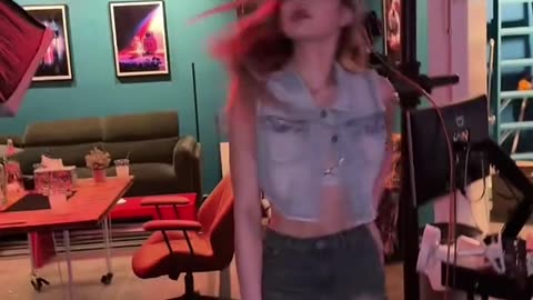 Blonde tgirl with more love
