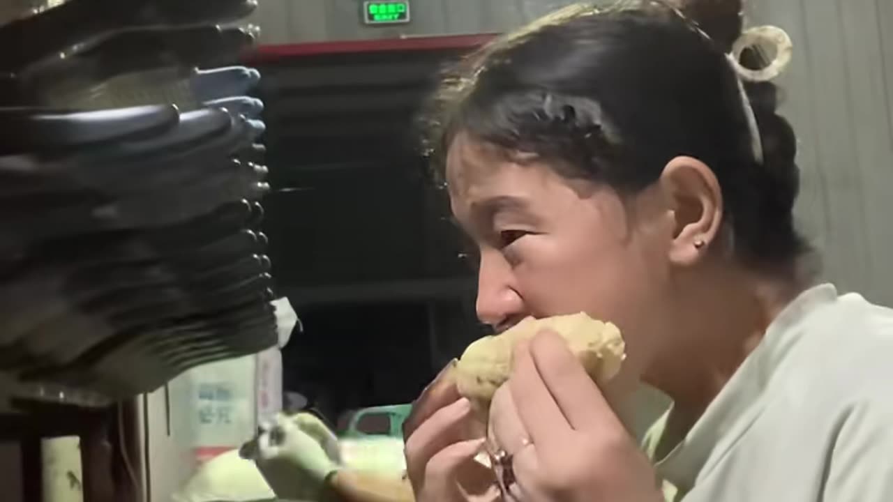 🤯 Watch This Machine in Action! #foryou #satisfying #machine #in #action