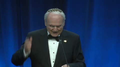 Zionist Organization of America president throws a fit over Tucker Carlson interviewing Nick Fuentes