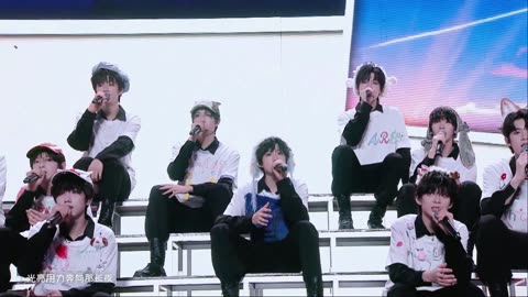 【TF家族练习生】「肆意少年」见面会:《落日只会道别》纯享版
