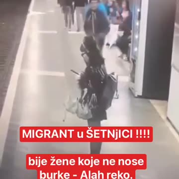 Imigrant podczas swobodnego spaceru bije kobietę.