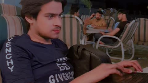 sab vely ha idr 🤣