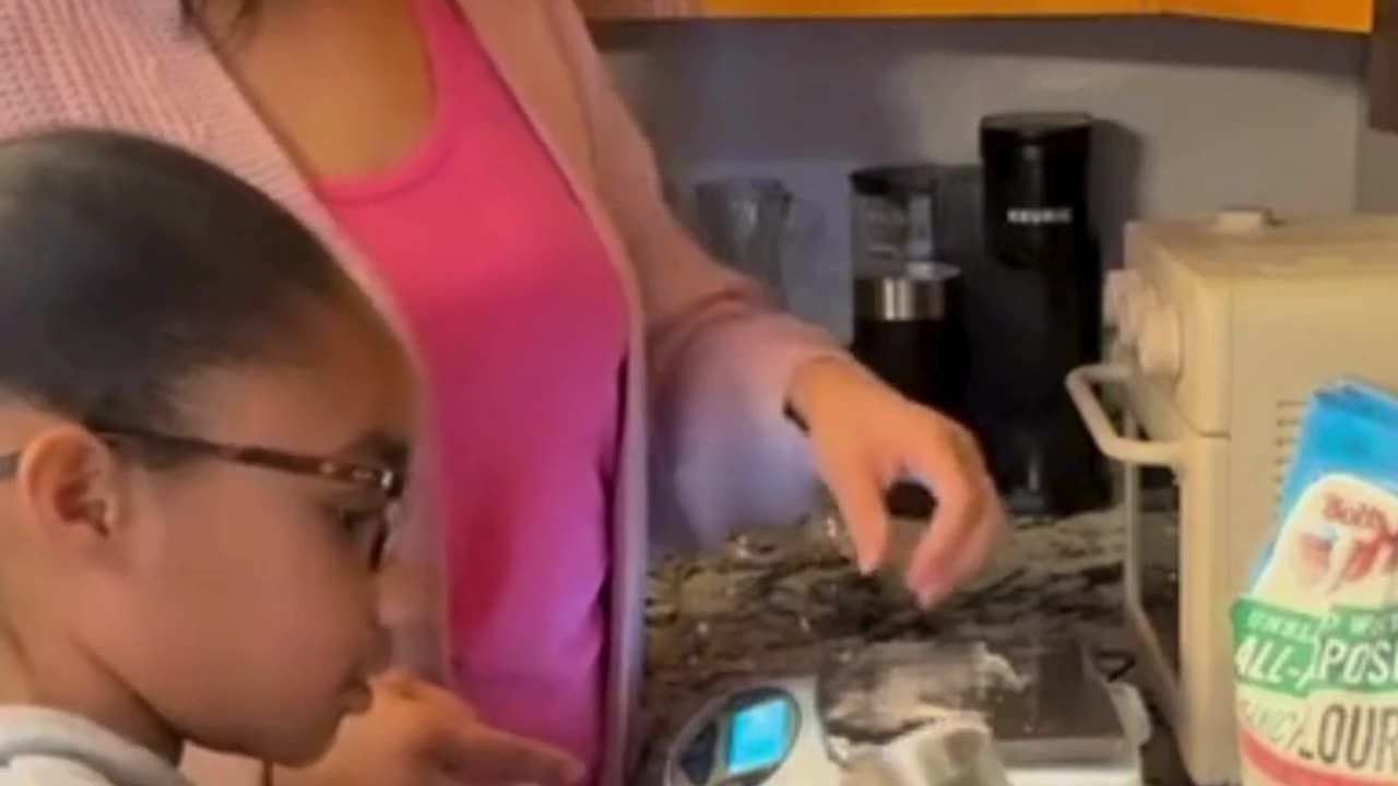 TEACHING SCIENCE WITH A SOURDOUGH STARTER