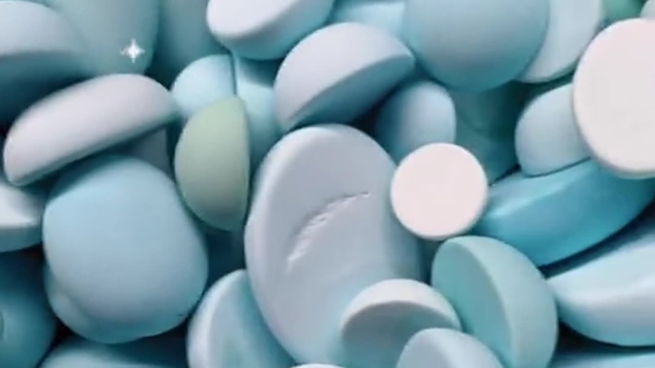 250501-11 The natural raw turquoise cabochons has a pure color