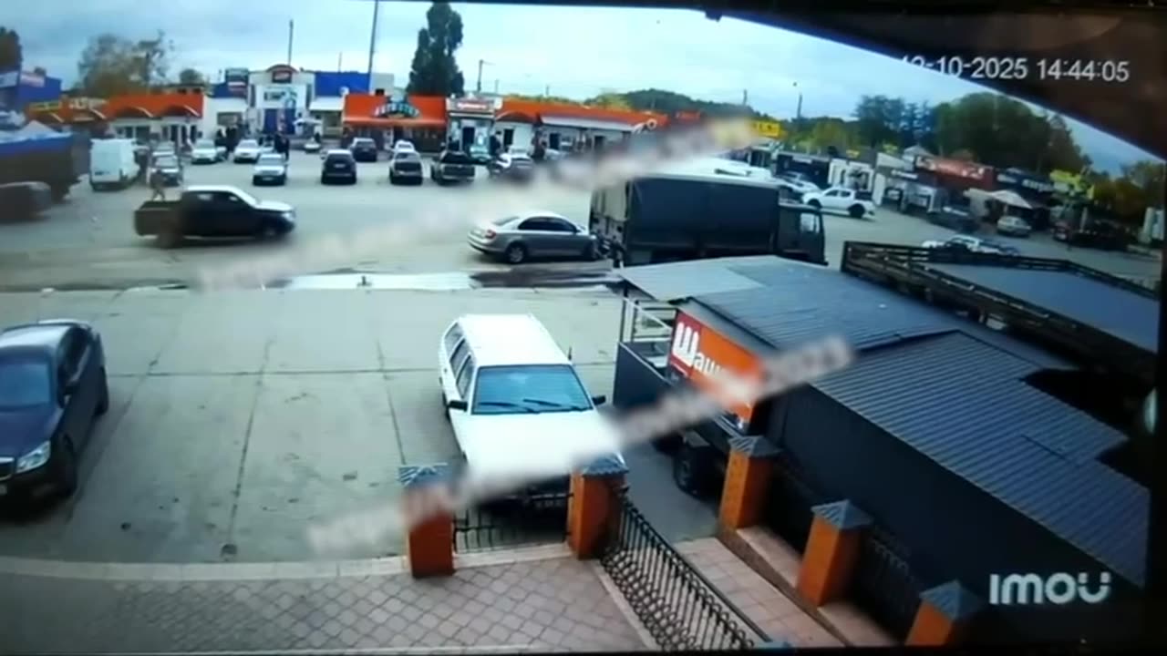 Lancet Drone Hit a Ukrainian Military Vehicle in the City of Izyum